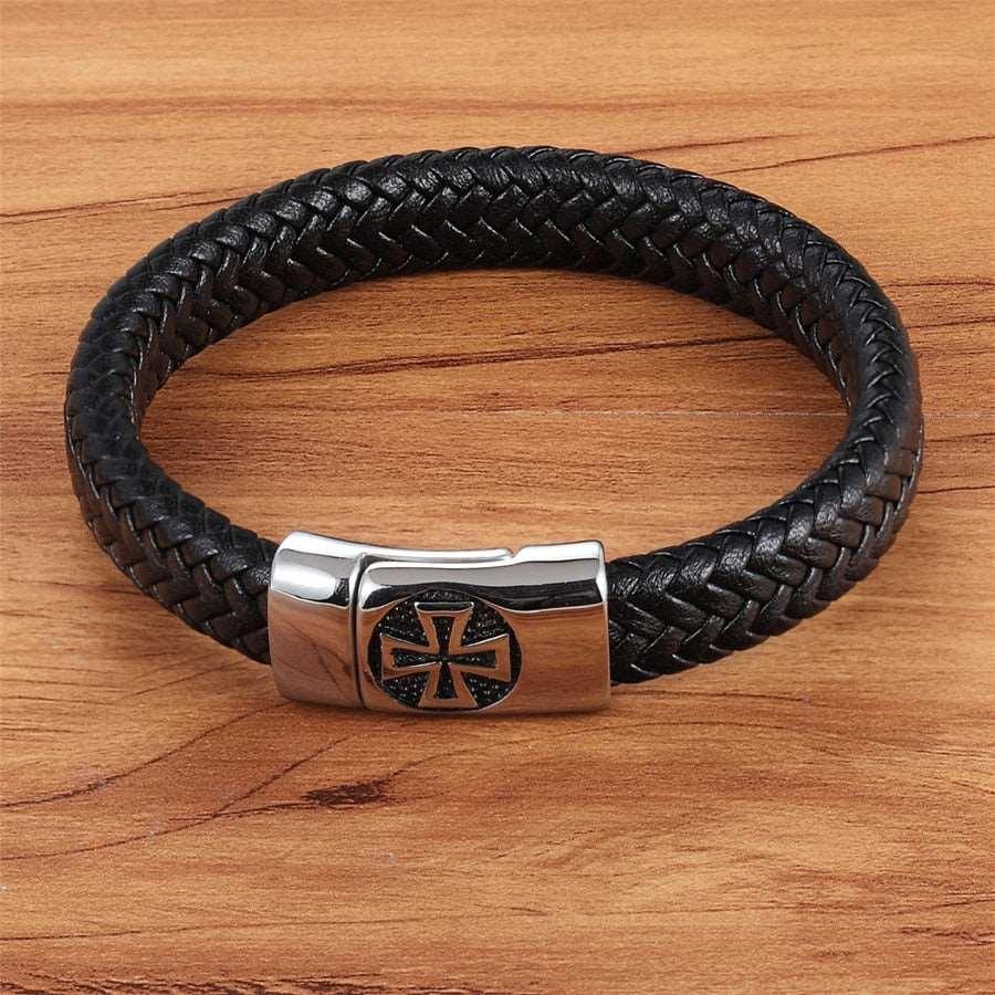 Crossed Leather Men’s Bracelet